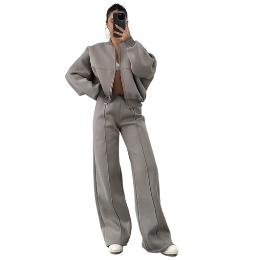 Casual Sweatshirt & Pants Set – Effortless Comfort & Style